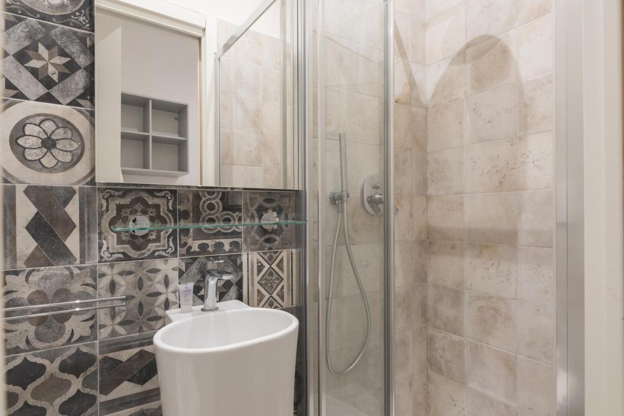 Bed&Bikerome Giulio Cesare Bed & Breakfast Ngoại thất bức ảnh