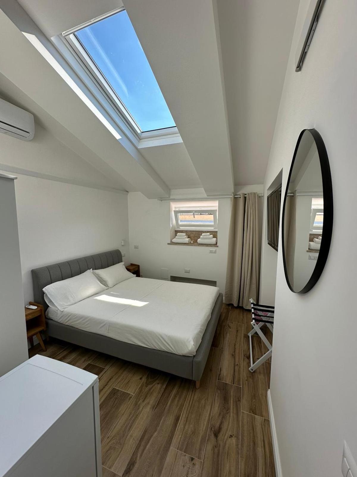 Bed&Bikerome Giulio Cesare Bed & Breakfast Ngoại thất bức ảnh